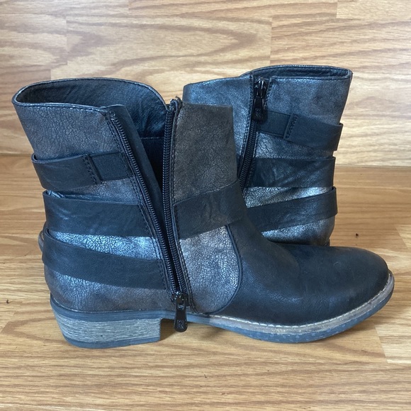 Patrizia Donjon Metallic - Black Buckle Ankle Boot Booties Size 39 (8) - Picture 7 of 16